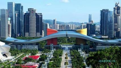 实拍深圳高颜值中心区,成群摩天楼构成壮观天际线